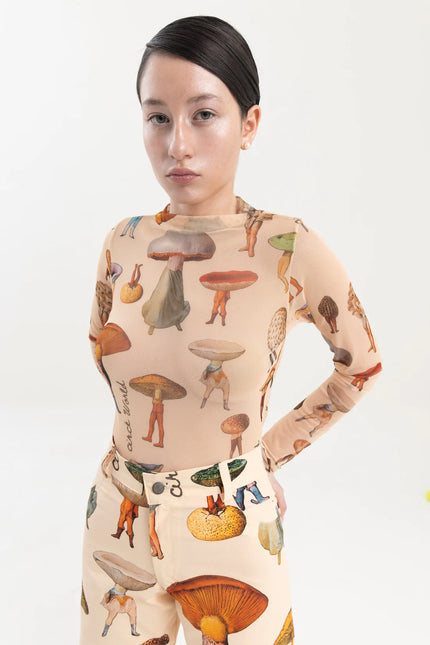 <strong>CIRCÉ</STRONG><BR>Mýkitas Top