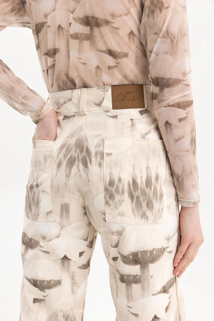 <STRONG>CIRCÉ</STRONG><BR>Physis Pant