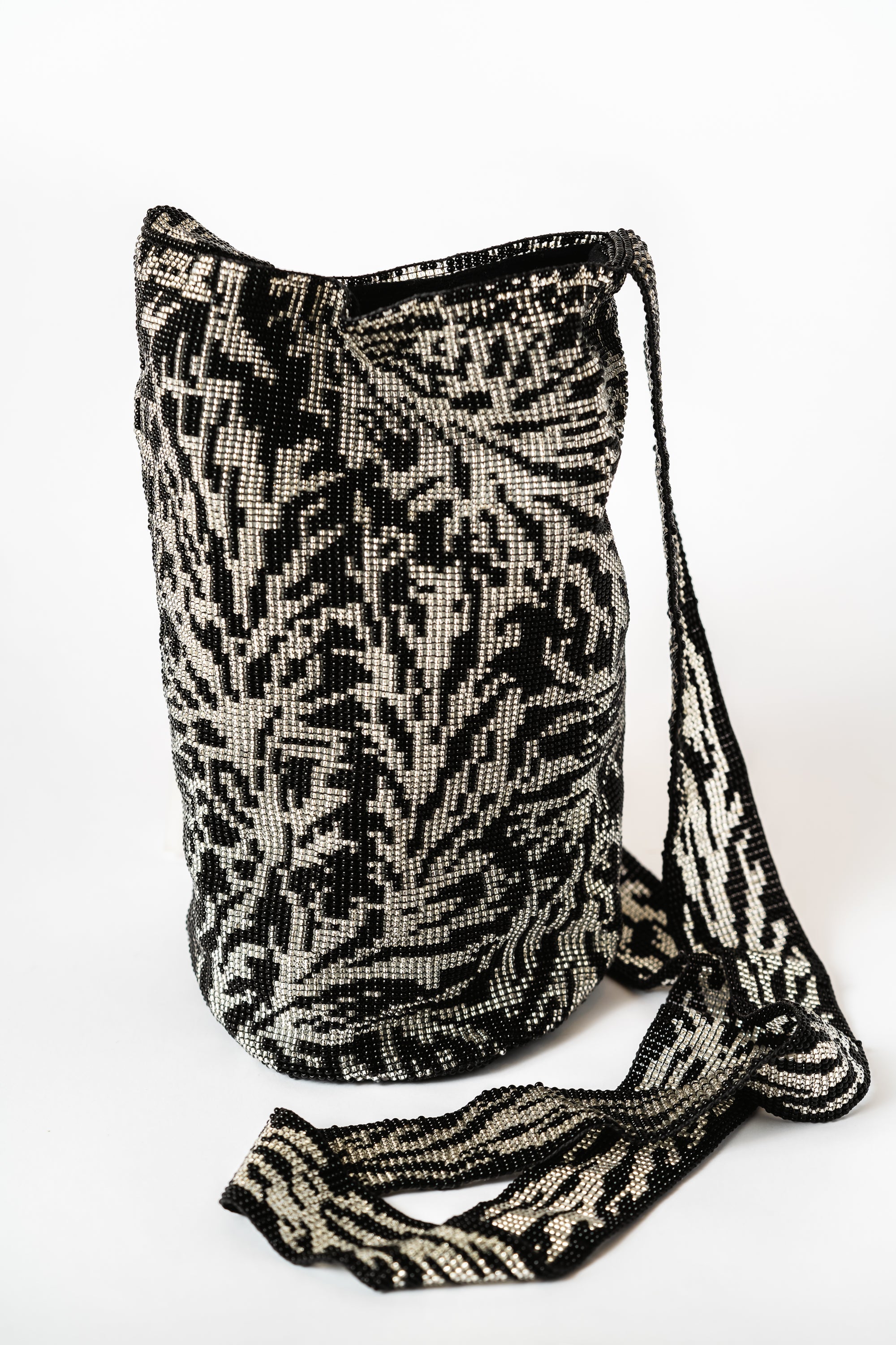 Handmade Beaded Mochila Bag with Black and Grey Shakiras