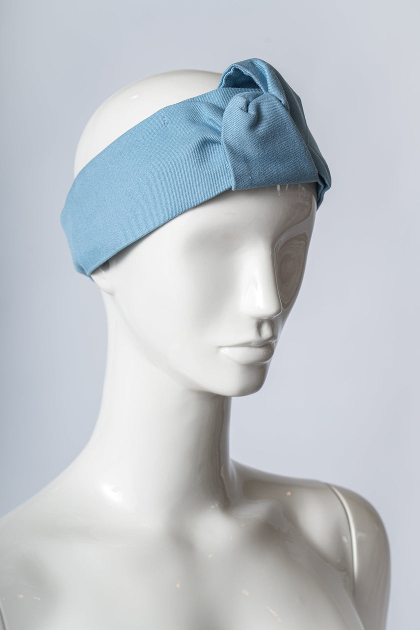 Diadema fina de seda