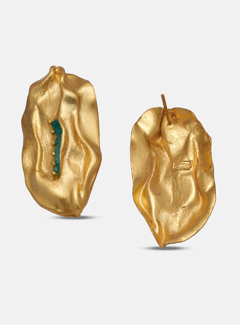 Back and angled view of the Bimy Emerald Earrings, highlighting handcrafted texture and engraved Faoba signature.