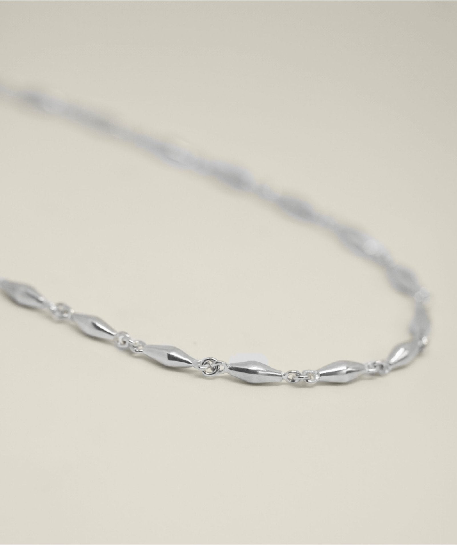 Aysha Bilgrami | Vam Chain in Silver