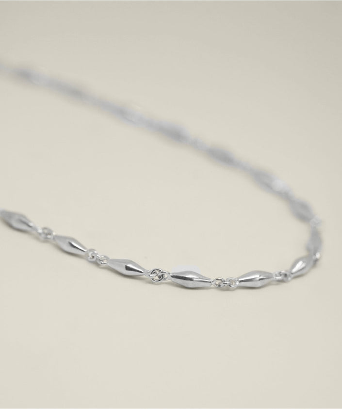 Aysha Bilgrami | Vam Chain in Silver